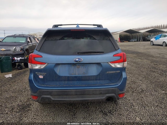 Subaru Forester Premium 2019 JF2SKAEC0KH548677 Image 17