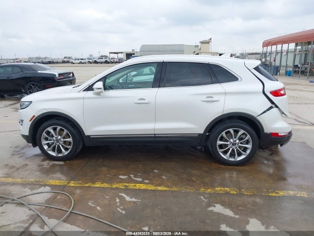 5LMCJ2C95KUL17549 Lincoln MKC SELECT