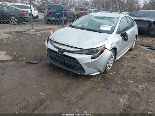 5YFB4MDE6SP359145 Toyota COROLLA LE