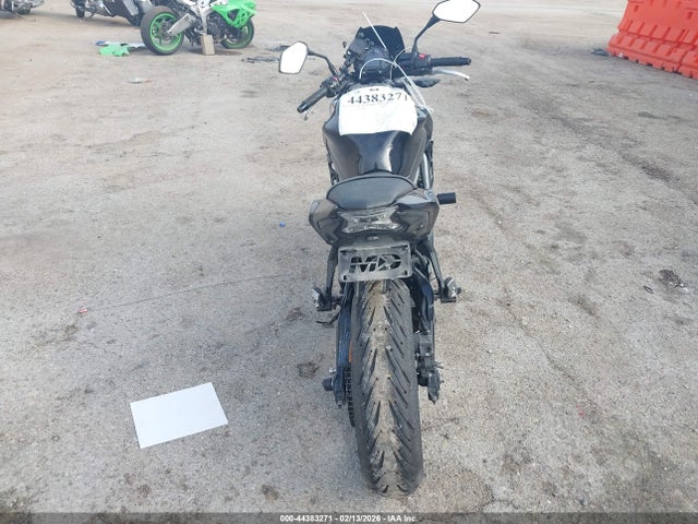 Kawasaki Er650 G 2017 JKAEREG1XHDA01049 Image 5