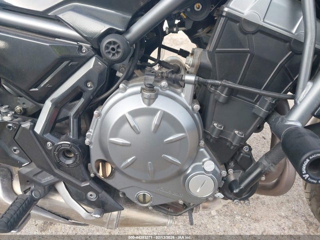 Kawasaki Er650 G 2017 JKAEREG1XHDA01049 Image 7