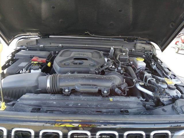 1C4PJXEN2SW592347 Jeep Wrangler 4-door Sahara 4x4