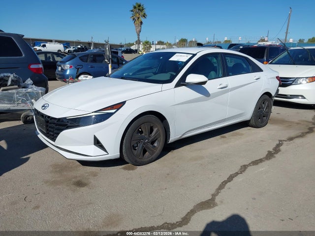 5NPLS4AG1MH003475 Hyundai ELANTRA SEL
