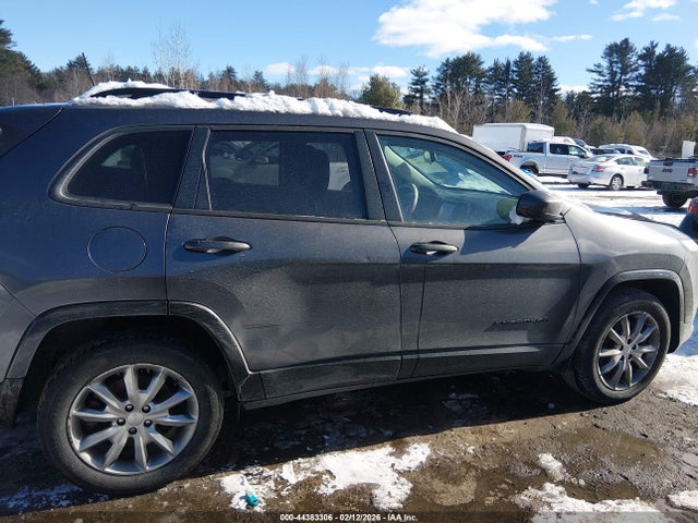 Продажа на аукционе авто 2018 Jeep Cherokee Latitude Tech Connect 4x4, vin: 1C4PJMCB2JD588672, номер лота: 44383306