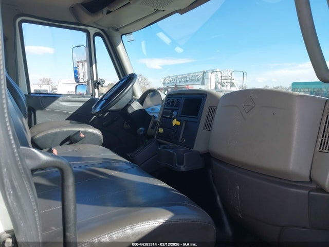 3HAMMMML4JL588521 International Durastar 4300
