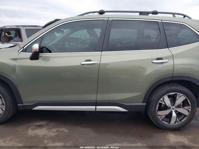 JF2SKAWC6KH573615 Subaru Forester Touring