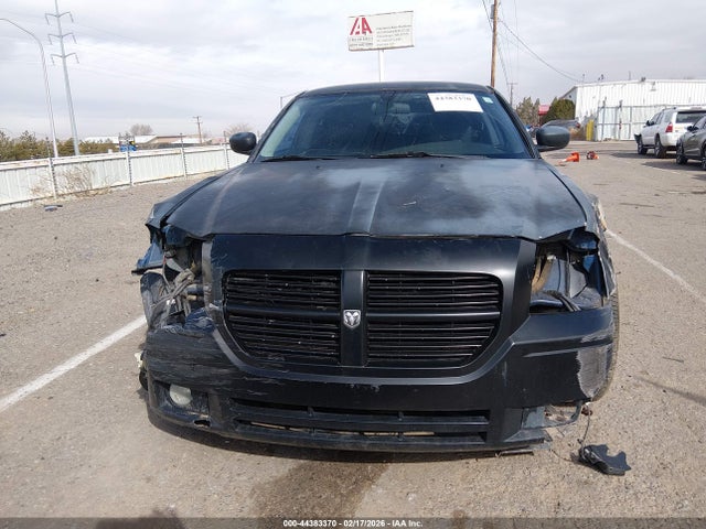 44383370 :رقم المزاد ، 2D4GV58295H123868 vin ، 2005 Dodge Magnum Rt مزاد بيع