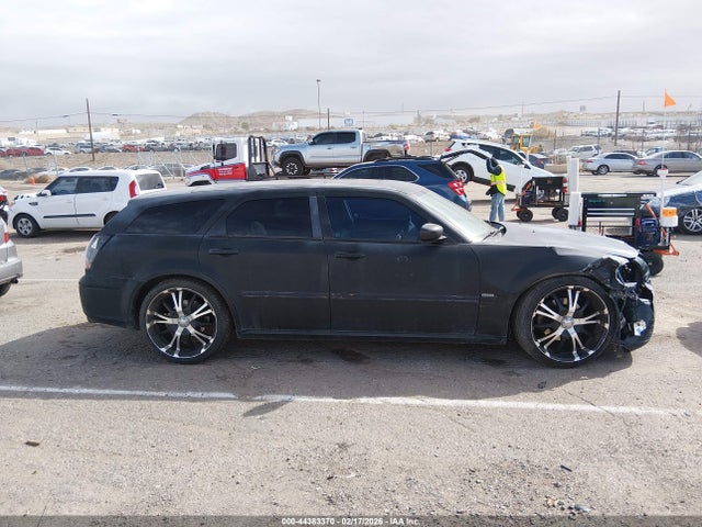 44383370 :رقم المزاد ، 2D4GV58295H123868 vin ، 2005 Dodge Magnum Rt مزاد بيع