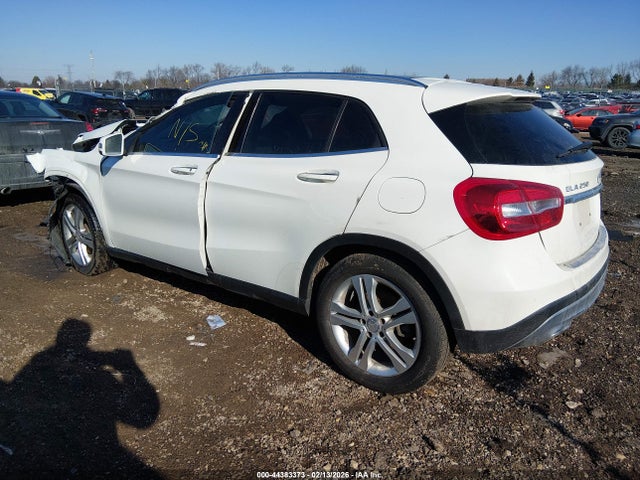 Aukcja sprzedaży 2016 Mercedes-benz Gla 250, vin: WDCTG4EB7GJ224889, numer aukcji: 44383373