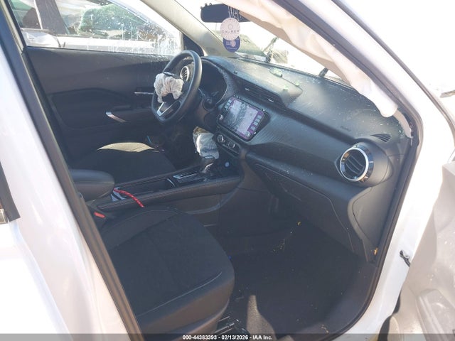 2024 NISSAN KICKS 3N1CP5CV5RL524339 Photo 4