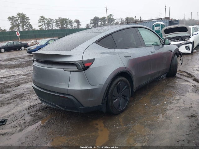 2026 TESLA MODEL Y 7SAYGDEE3TA464982 Photo 3