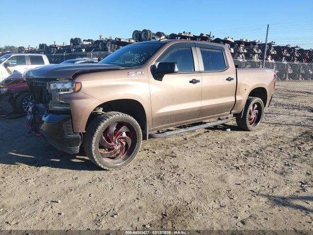 3GCPYFED2KG270819 Chevrolet Silverado 1500 Lt Trail Boss