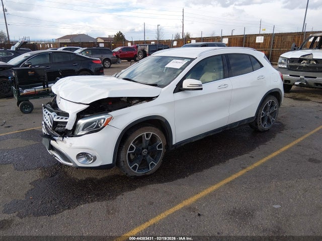 2020 MERCEDES-BENZ GLA 250 WDCTG4GB1LU024385 Photo 1