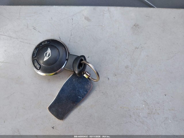 2008 MINI COOPER S WMWMF73568TV36538 Photo 10