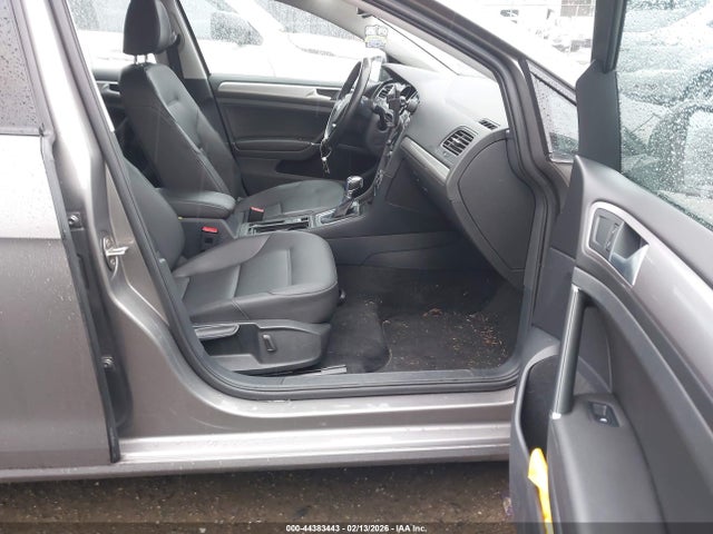 WVWPP7AU9FW909607 Volkswagen E-golf Sel Premium