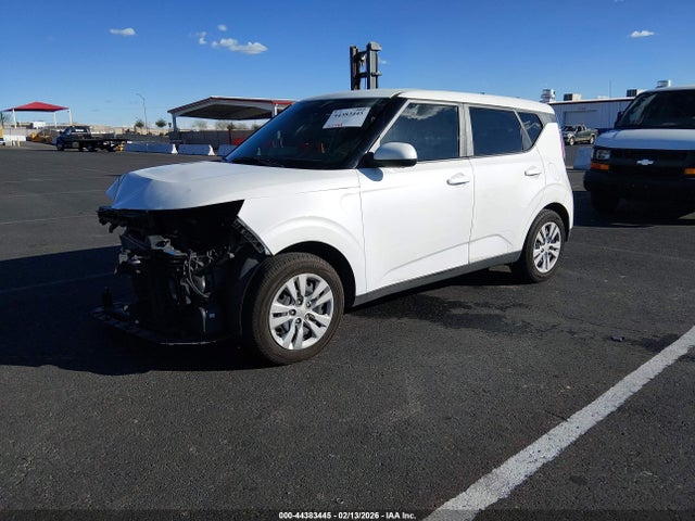 KIA SOUL LX 2023 KNDJ23AU9P7215458 Image 2