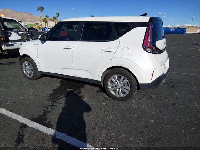 KIA SOUL LX 2023 KNDJ23AU9P7215458 Image 3