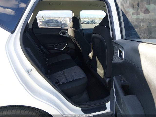 KIA SOUL LX 2023 KNDJ23AU9P7215458 Image 8