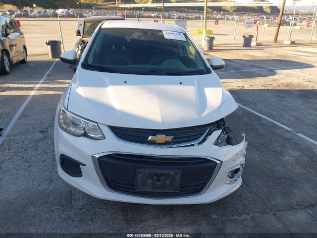 1G1JF5SB5J4131183 Chevrolet Sonic Premier Auto