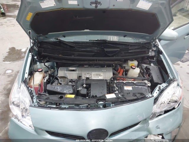 2015 TOYOTA PRIUS JTDKN3DU2F1907084 Photo 9