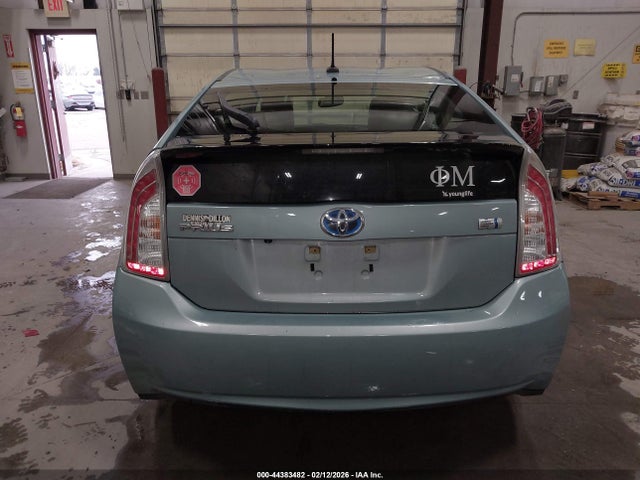 Toyota Prius Four 2015 JTDKN3DU2F1907084 Image 16