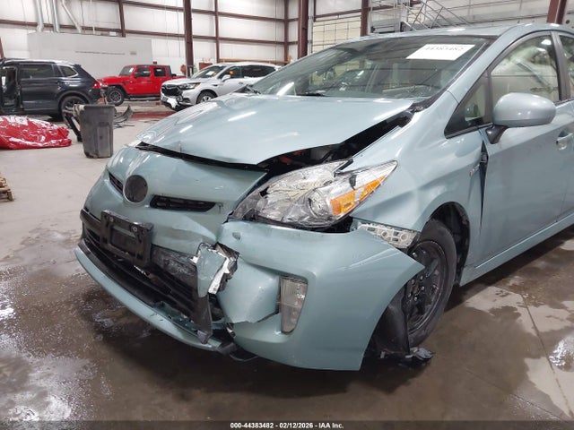 2015 TOYOTA PRIUS JTDKN3DU2F1907084 Photo 5