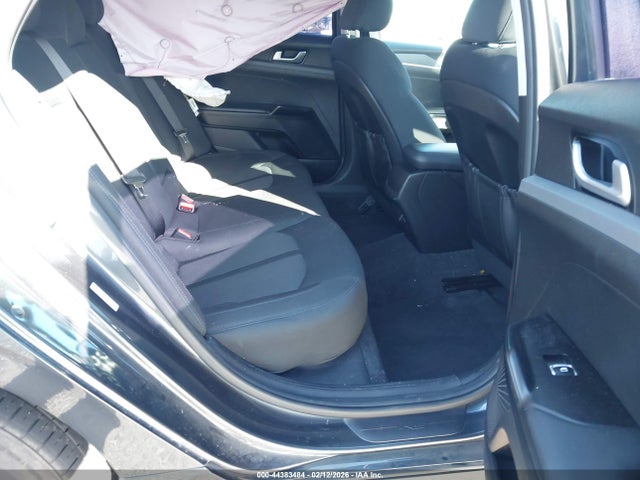 5XXG14J21NG135836 KIA K5 LXS
