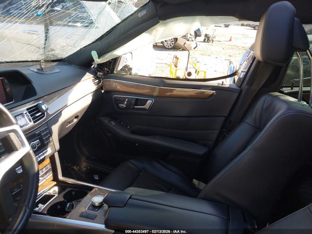 44383497 :رقم المزاد ، WDDHF8JB4EA820833 vin ، 2014 Mercedes-benz E 350 4matic مزاد بيع