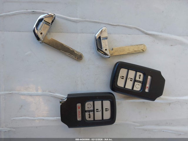 Honda Insight Touring 2019 19XZE4F99KE034244 Image 11