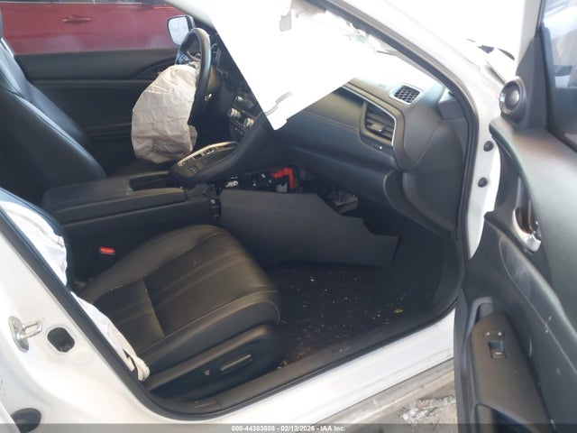 Honda Insight Touring 2019 19XZE4F99KE034244 Image 5