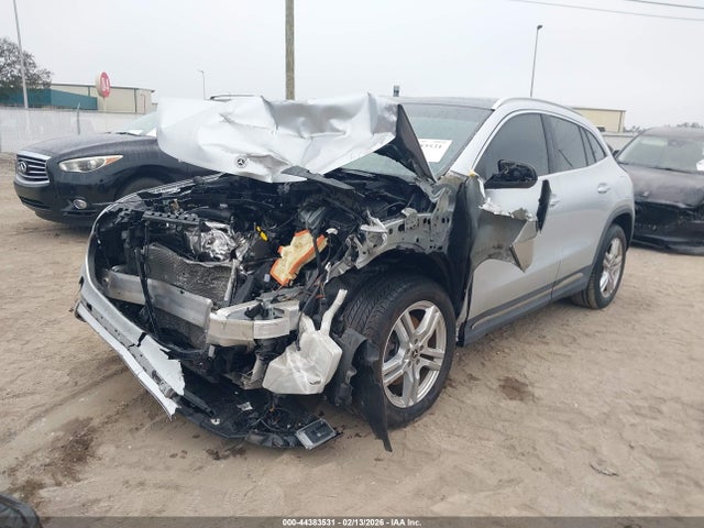 2021 MERCEDES-BENZ GLA 250 W1N4N4GB8MJ175252 Photo 1