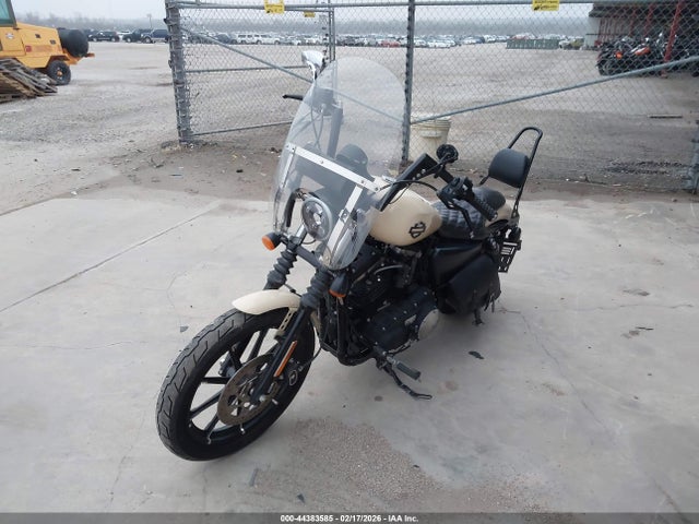 2021 HARLEY-DAVIDSON XL883 1HD4LE214MB410899 Photo 1