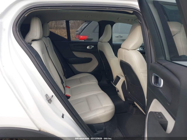 2019 VOLVO XC40 YV4162UK6K2140990 Photo 7