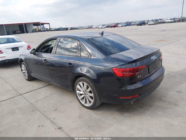 2017 AUDI A4 WAUGMAF46HN061156 Photo 2