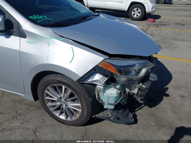 5YFBURHEXFP327506 Toyota Corolla Le Plus
