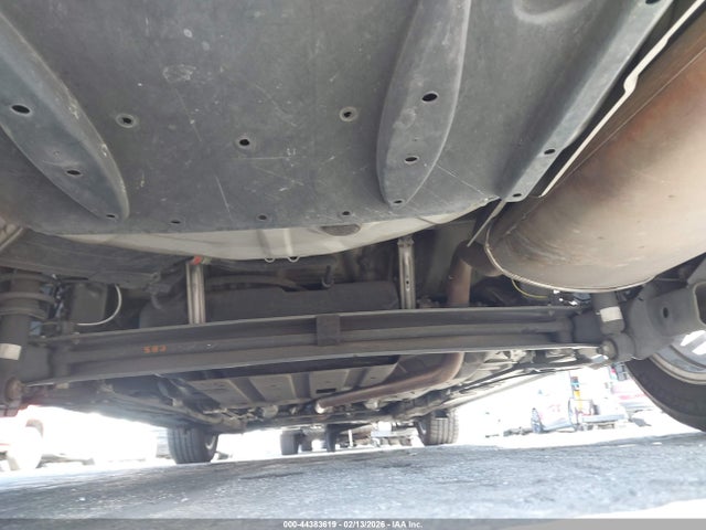 5YFBURHEXFP327506 Toyota Corolla Le Plus