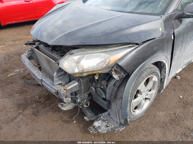 2017 HONDA HR-V 3CZRU6H5XHG708031 Photo 5