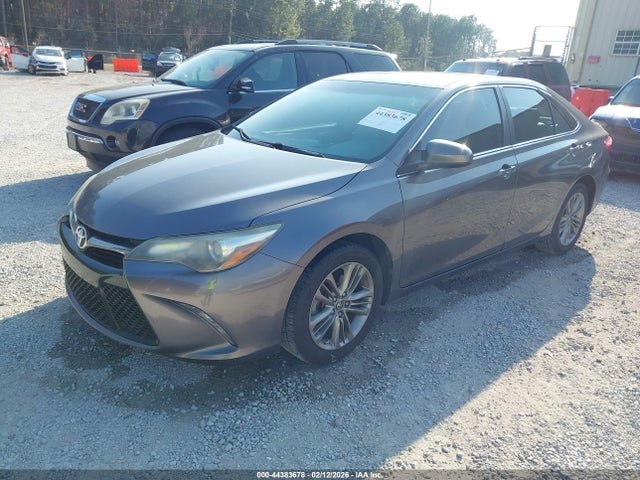 Toyota CAMRY SE 2016 4T1BF1FKXGU564288 Image 2