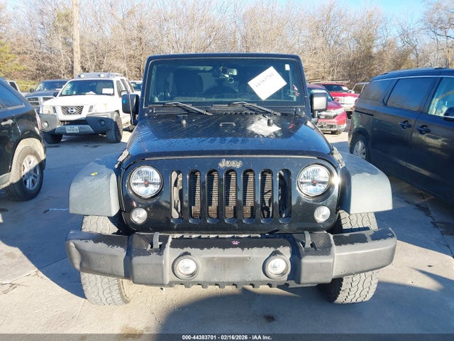 1C4BJWDG0EL108026 Jeep Wrangler Unlimited Sport