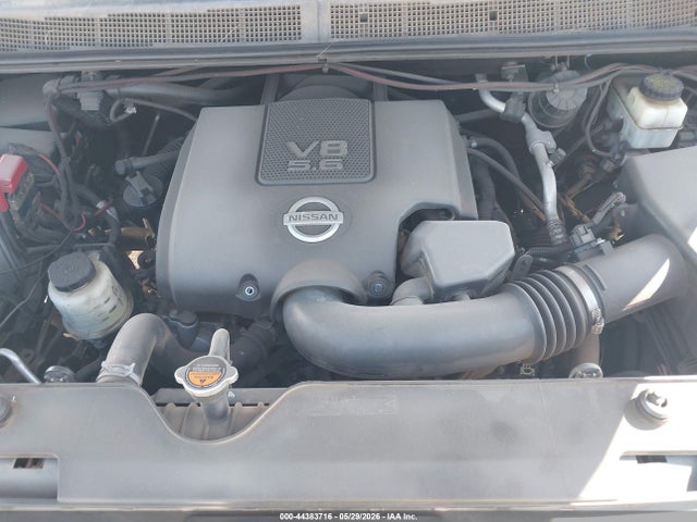 Nissan TITAN SV 2014 1N6AA0CH0EN505028 Image 10