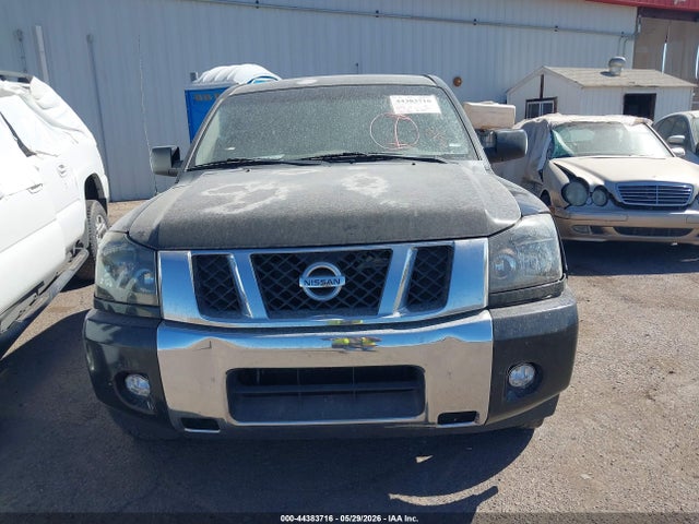 Nissan TITAN SV 2014 1N6AA0CH0EN505028 Image 13