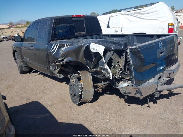 Nissan TITAN SV 2014 1N6AA0CH0EN505028 Image 3