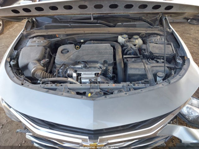 1G1ZD5ST4RF112173 Chevrolet Malibu Fwd 1lt