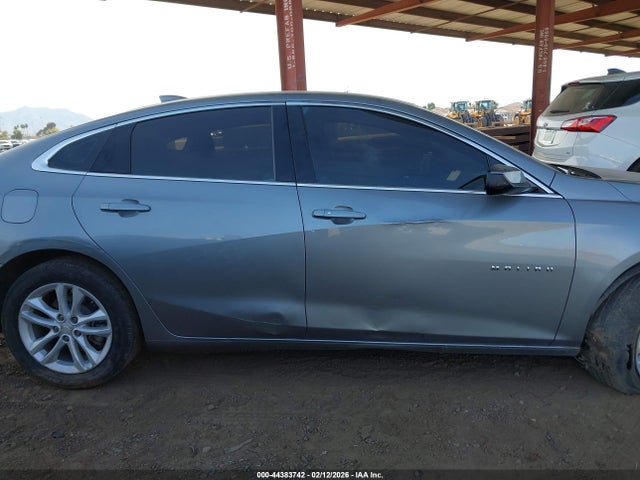 1G1ZD5ST4RF112173 Chevrolet Malibu Fwd 1lt