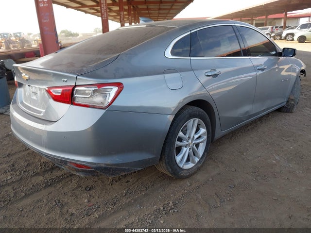 1G1ZD5ST4RF112173 Chevrolet Malibu Fwd 1lt