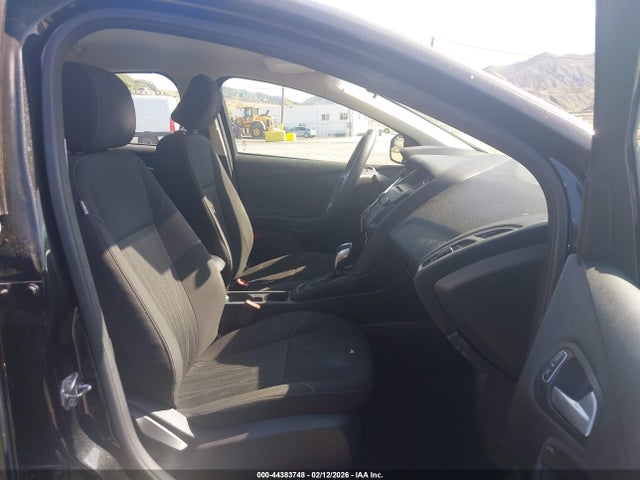 Ford FOCUS SE 2015 1FADP3F26FL300632 Image 5