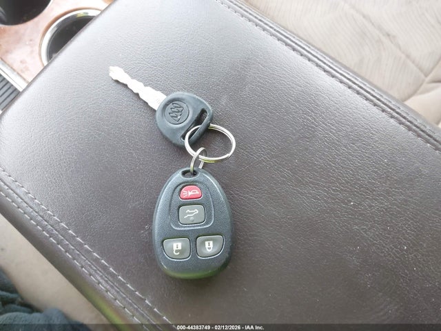 44383749 :رقم المزاد ، 5GAKRAED7BJ380890 vin ، 2011 Buick Enclave Cx مزاد بيع