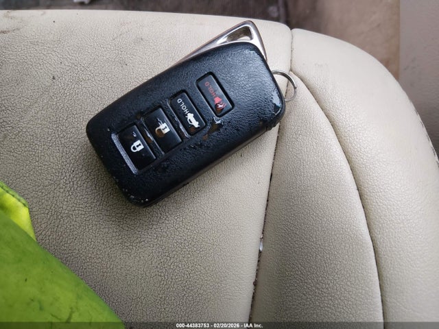 2013 Lexus Es 300h მანქანა იყიდება აუქციონზე, vin: JTHBW1GG3D2034247, აუქციონის ნომერი: 44383753