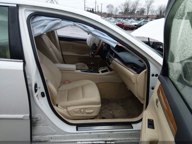 2013 Lexus Es 300h მანქანა იყიდება აუქციონზე, vin: JTHBW1GG3D2034247, აუქციონის ნომერი: 44383753