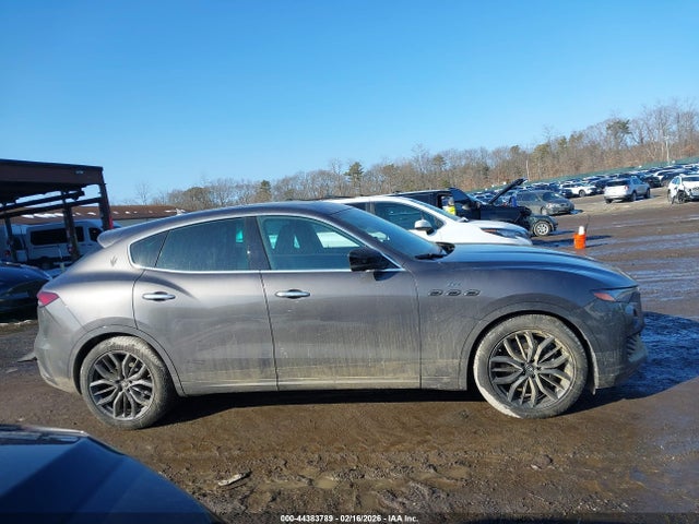ZN661XUM7RX445187 Maserati Levante Modena